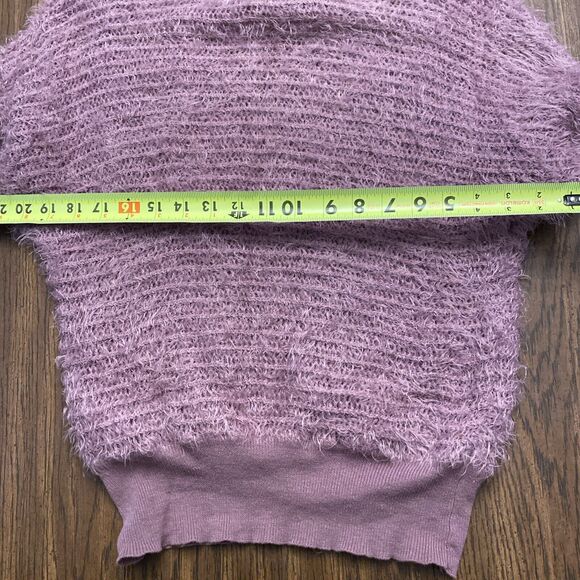 BKE Boutique Women’s Size Small Loose Knit Fuzzy Sweater Purple Round Neck - Picture 8 of 10